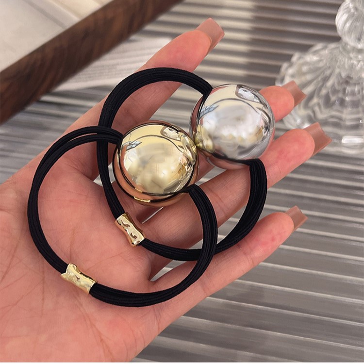 Metal ball hair ring back of t - огляд і ціна Home Office Head