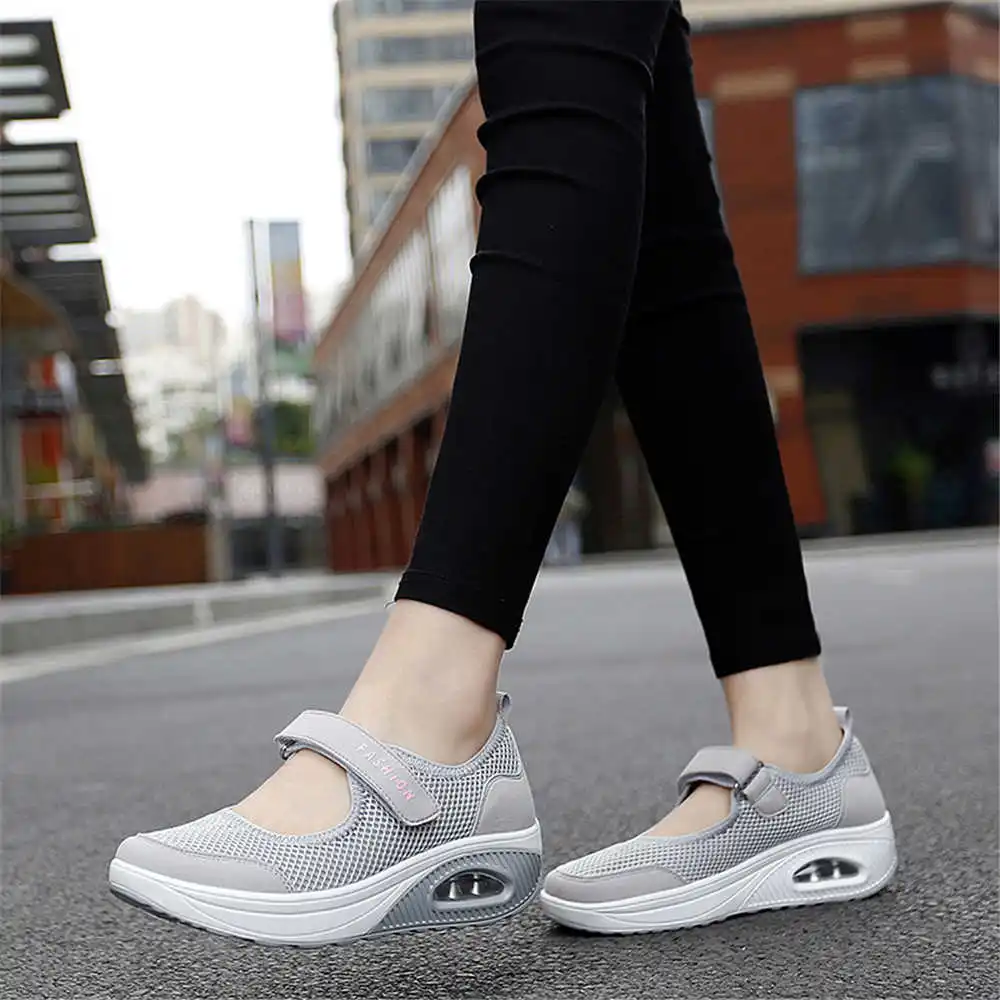36-41 Demi-season Colored Snea - огляд і ціна Home Office News Uk